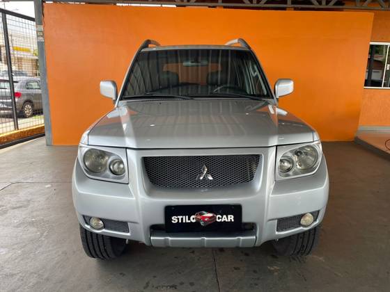 MITSUBISHI PAJERO TR4 2.0 4X4 16V 140CV FLEX 4P AUTOMÁTICO